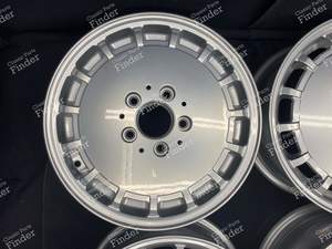 Alloy Wheels 'Gullideckel' 2014001502; 6.5Jx15 ET49 - MERCEDES BENZ 190 (W201) - thumb-5
