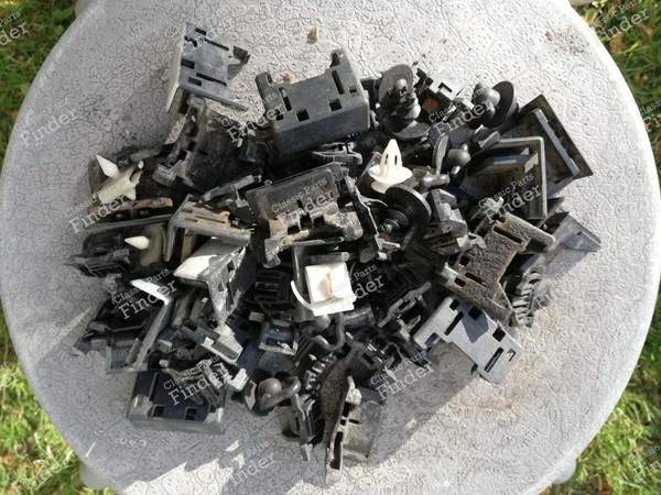 Karosserieseiten-Kit - 325 IX Phase 1 - 8 Elemente + Befestigungen - BMW 3 (E30) - 1922548 / 1922547 / 1922549 / 1922550 / 1933489 / 1933490 / 1922445 / 1922446- 9