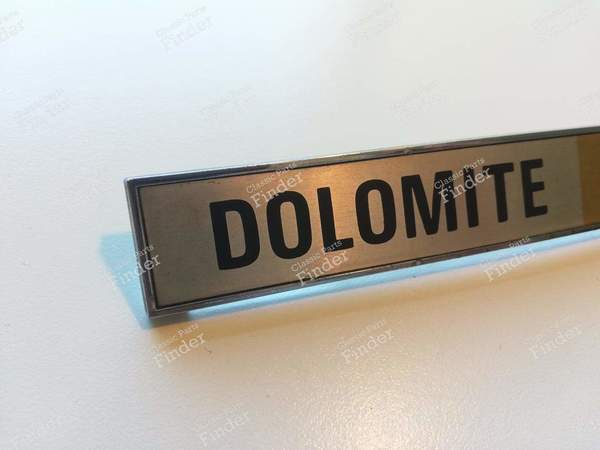 1300 emblem - TRIUMPH 1500 / Dolomite - 88627565 / JF4846- 1