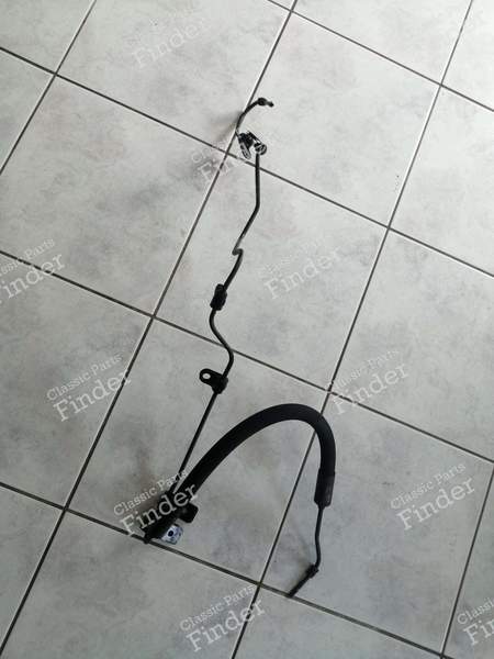 Connection between hydraulic pump and coupling - CITROËN XM - 4