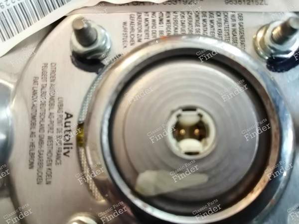 Airbag volant - Phase 2 - CITROËN XM - 96361215ZL / 4112P8- 2