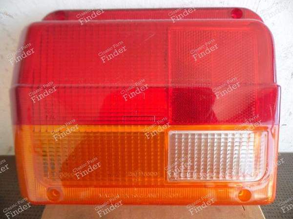 CABOCHON FEU ARRIERE GAUCHE - AUSTIN Metro - BAU2039 / E309L- 9