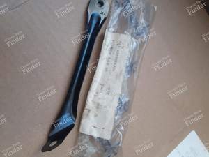 Mudguard support bar - Right front - NISSAN Patrol / Safari (160/260)
