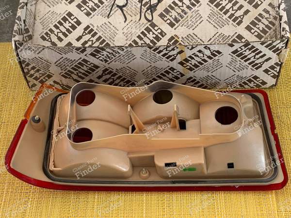 Feu arrière droit - RENAULT 18 (R18) - 20780D- 1