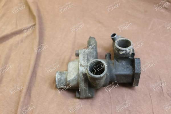 Thermostatgehäuse - OPEL Kapitän / Admiral / Diplomat - 8966336- 1