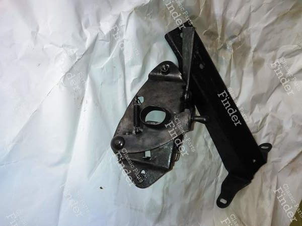 Hood hanging bracket - PANHARD & LEVASSOR PL 17 - 360.22/360.951 (PL)- 2