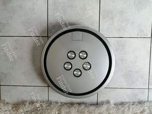 Phase 1 hubcap - CITROËN XM