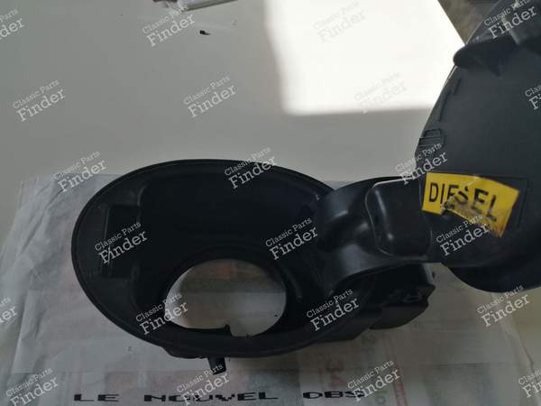 Tank hatch - CITROËN C6 - 3526- 0
