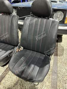 Siège avant Caddy MK1 - VOLKSWAGEN (VW) Golf I / Rabbit / Caddy / Jetta - thumb-1