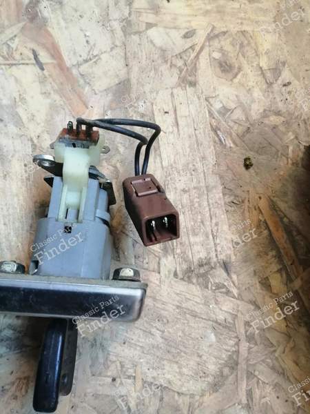 Centralized trunk lock - CITROËN CX - 5