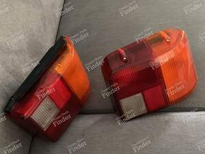 Ein Paar Rückleuchten - PEUGEOT 205 - 20970 G / 20970 D- thumb-2