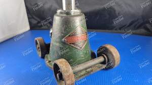 Alter Wagenheber - MATHIS MY - CRABE- thumb-1