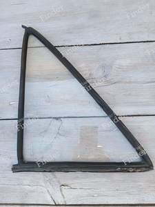 Triangular Glass Window Rear Left - MERCEDES BENZ /8 (W114 / W115)