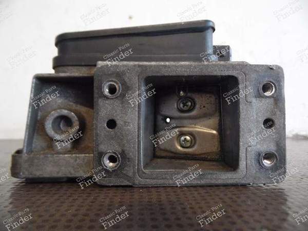 AIR FLOW METER - PEUGEOT 205 - Bosch 0280202202 équivalent à 0280202210 Peugeot - Citroën 1920.93 ou 192093- 7