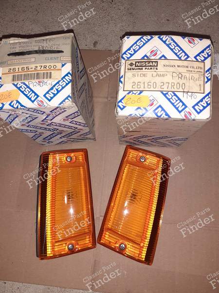 Blinker rechts und links - NISSAN Prairie / Multi / Stanza Wagon (M10) - 2616527R00 (R) / 26160R00 (L)- 0