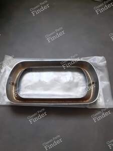 Headlight Trim / Headlight Cover - Phase 2 - RENAULT 10 (R10) - thumb-1