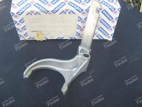 Gearbox fork - NISSAN SX (S13) - 3281950J00