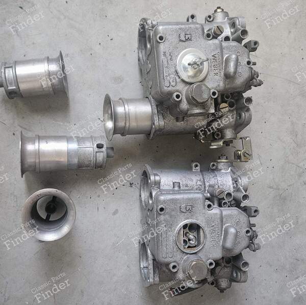 Ensemble de deux carburateurs Weber 40 DCOE pour moteur de 1 300 cm³ - RENAULT 8 / 10 (R8 / R10) - 0