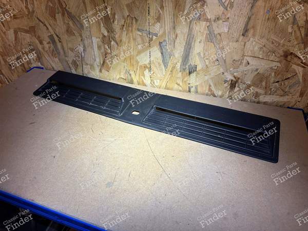 Hood air intake - VOLKSWAGEN (VW) Golf I / Rabbit / Caddy / Jetta - 0583G1- 0