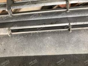 Super 5 phase 2 grille - RENAULT 5 (Supercinq) / Express / Rapid (R5) - 7700777015- thumb-2
