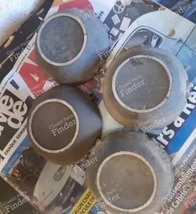 Wheel center for Renault Express and Renault Super 5 - RENAULT 5 (Supercinq) / Express / Rapid (R5)