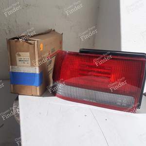 Rücklicht links - MITSUBISHI Colt / Mirage IV / Lancer V