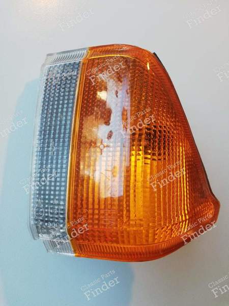 Front left turn signal/indicator light - PEUGEOT 305 - 4018D- 0
