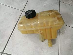 Coolant tank for CITROËN C6