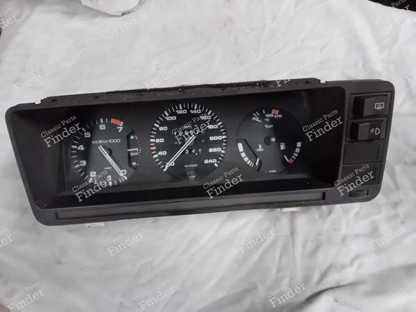 200 Turbo version meter - AUDI 100 / 200 / 5000 (C2) - 0