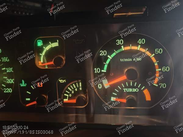 R11 Turbo Tacho-Kombiinstrument, passend zu R9, Fuego, R18, oder Supercinq - RENAULT 5 (Supercinq) / Express / Rapid (R5) - 2