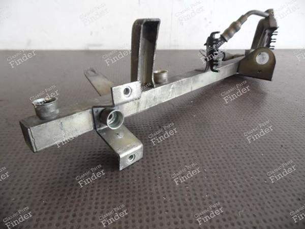 RAMPE INJECTION PORSCHE 944-2 & 924S - PORSCHE 944 - 94411008020 ou 94411008008- 0