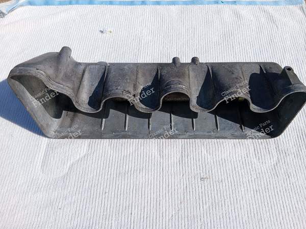 Ventildeckel - MERCEDES BENZ /8 (W114 / W115) - 6150160204- 1