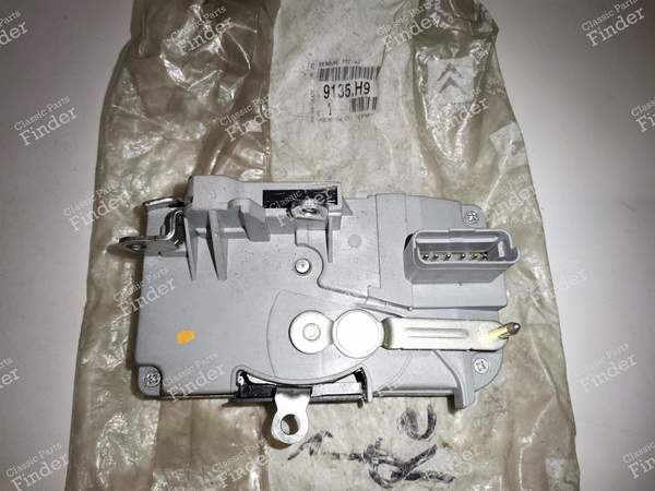 Door lock - PEUGEOT 806 - 9135.H9- 0