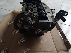 Zylinderkopf mit Nockenwellen / Riemenscheiben - Motor 2.7 HDI - PEUGEOT 407 Coupé - P80LA- thumb-2