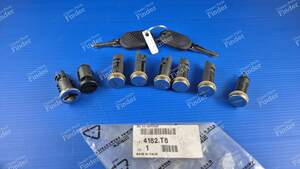 Complete 8-piece lock cylinder set with 2 keys for PEUGEOT Boxer