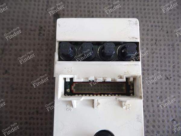 UNITE DE CONTROLE - BMW 3 (E30) - BMW 62141374508 équivalente à 62141377008 Hella 5KH00522506- 8