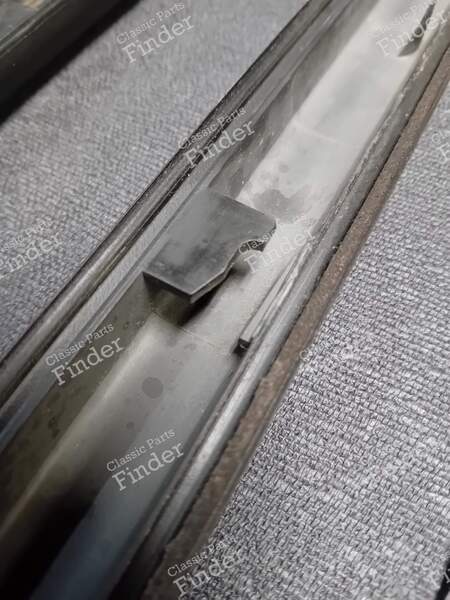 Thin trim strips, 3-door version - GTI and G60 versions - VOLKSWAGEN (VW) Golf II / Jetta - 191 853 515 D / 191 853 516 D / 191 853 535 D / 191 853 536 D- 6