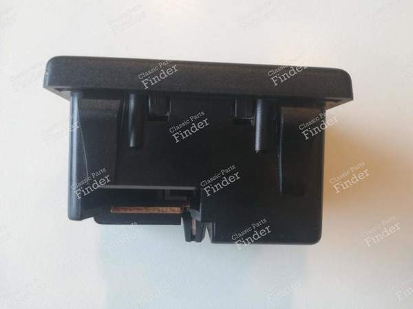 Horloge numérique - RENAULT 21 (R21) - 7700794157 / 339094- 4