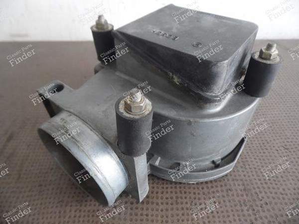 DEBITMETER M30 - BMW 7 (E32) - Bosch: 0280203027 / BMW: 13627547981 / 13621286064- 0