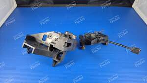 Montagesatz und Einstellvorrichtungen für den linken Scheinwerfer - PEUGEOT 205 - 069598 / 6223.15- thumb-3