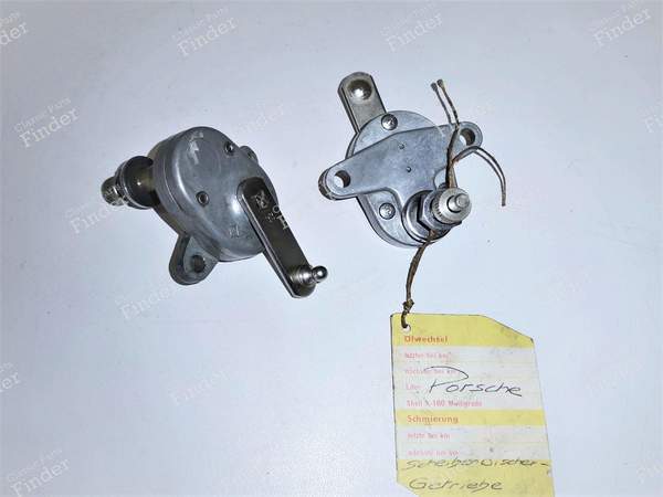 2 arbres d'essuie-glace avec engrenage - PORSCHE 356 