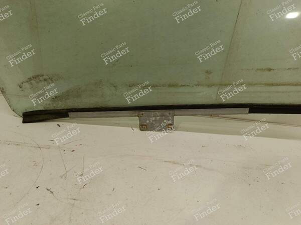 Front right tinted door window - RENAULT 9 / Alliance / Broadway / 11 / Encore (R9 / R11) - 1