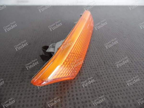 RIGHT SIDE TURN SIGNAL PORSCHE 996 & 986 - PORSCHE 911 (996) - 996.631.034.03- 2