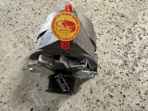 Alternator - MERCEDES BENZ S (W126) - 8EL725688-001- 2