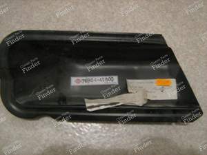 Cache intérieur en tôle d'aile - NISSAN Terrano / Pathfinder (WD21)