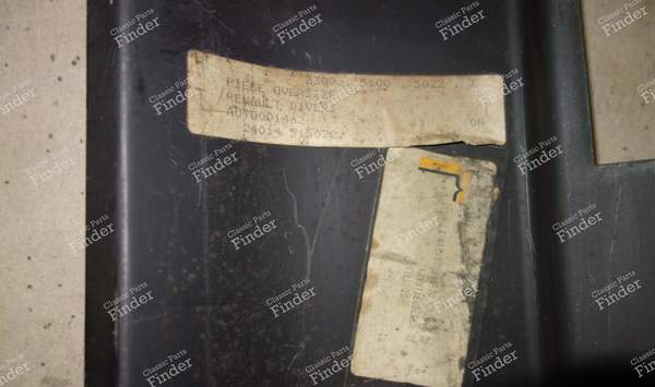 Rocker panel with new right-hand fender flange - RENAULT 15 / 17 (R15 - R17) - 2