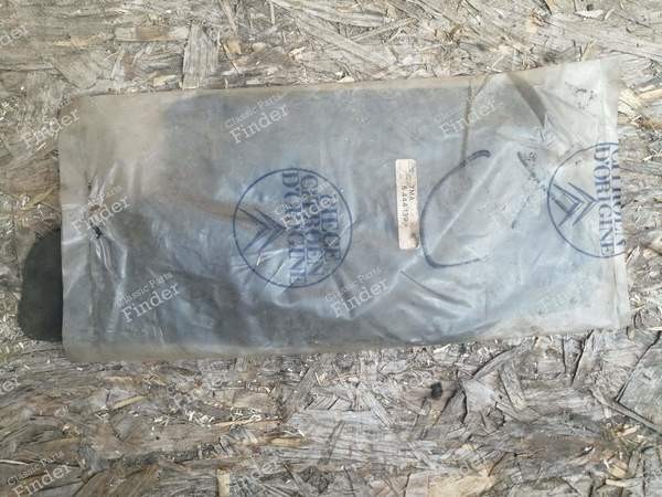 Pair of new mud flaps in wheel arch - CITROËN CX - 5444139- 0