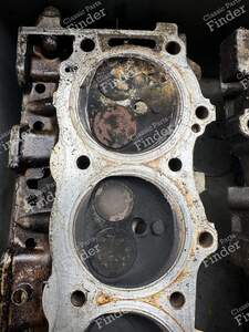 Culasses moteur 3.5 V8 - LAND ROVER Range Rover - thumb-5