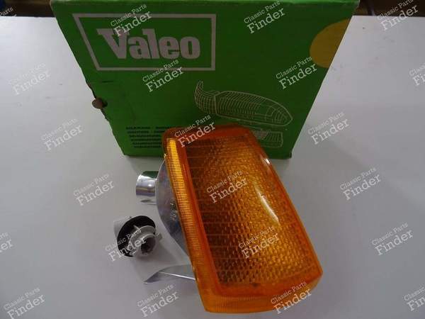 RIGHT FRONT ORANGE FLASHING LIGHT - PHASE 1 - PEUGEOT 205 - 085264- 3