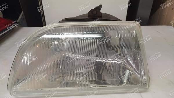 Optique de phare gauche phase 1 et 2 - CITROËN CX - 11340- 0
